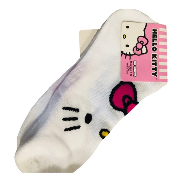 2 pairs Hello Kitty low cut white no show socks‎ new - Picture 1 of 8